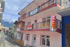 Gyespa Hotel and Restaurant keylong Near HDFC Bank