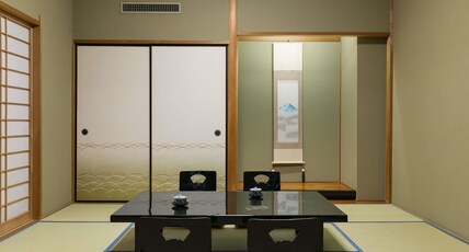 Mercure Nagano Matsushiro Room Type - Classic Junior Suite, Japanese-Western style, 2 single beds and 4 futon beds, Mountain view Mercure Nagano Matsushiro Room Type - Classic Junior Suite, Japanese-Western style, 2 single beds and 4 futon beds, Mountain view