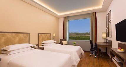 Four Points by Sheraton New Delhi Airport Room Type - Comfort Room Twin