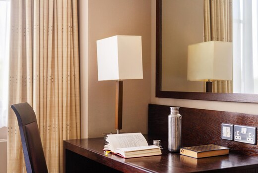 Mercure Livingston Hotel