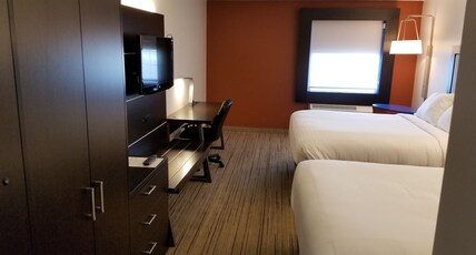 Holiday Inn Express BIRCH RUN (FRANKENMUTH AREA) Room Type - 2 Queen Standard
