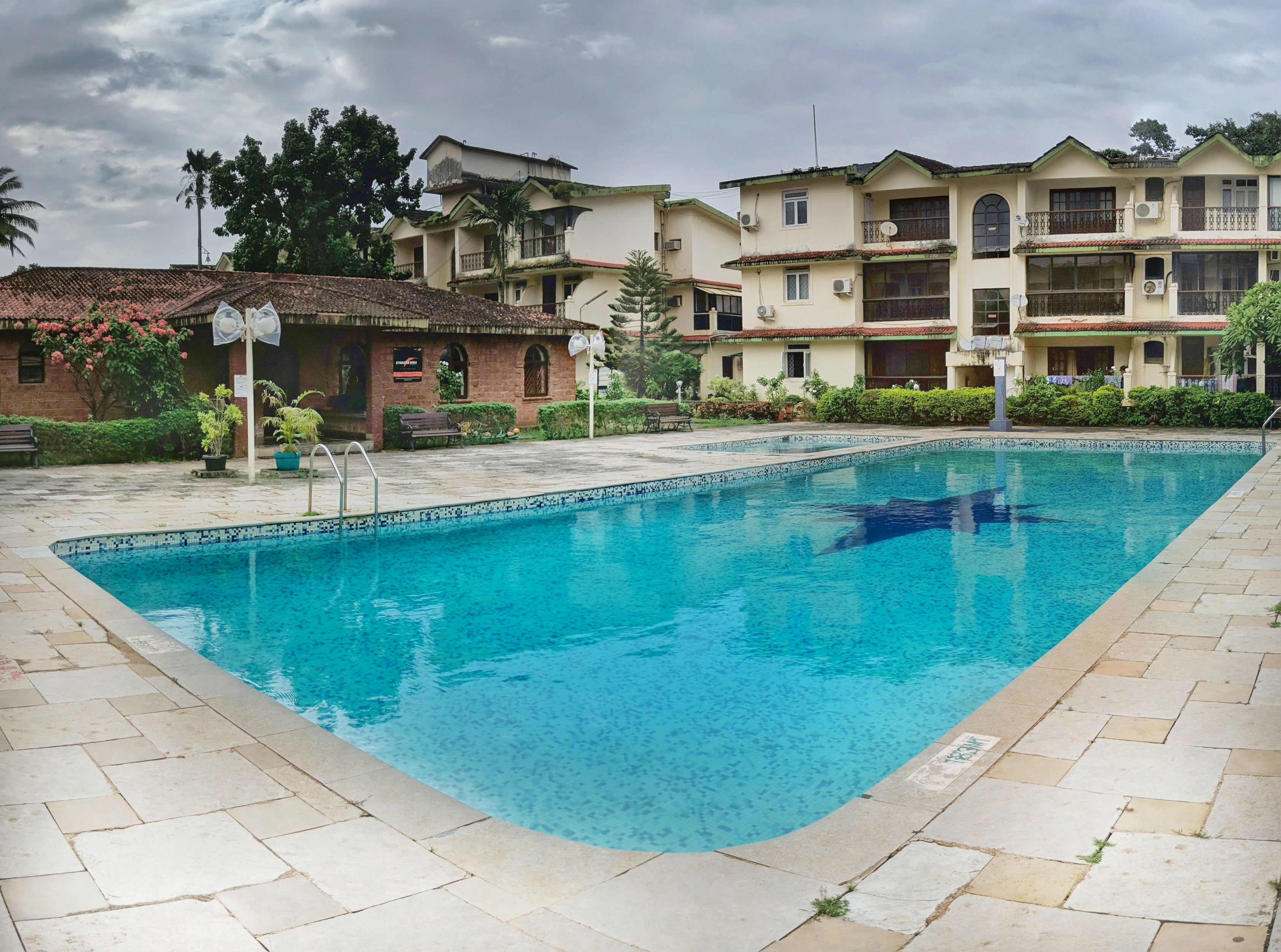 Cozy 2 BHK Apartment with Pool 750 Mtrs to Calangute Beach - Tap to explore photos