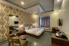 THE KUMBHA MAHAL RESORT