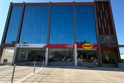 Bharat Inn Hotel And Restaurant