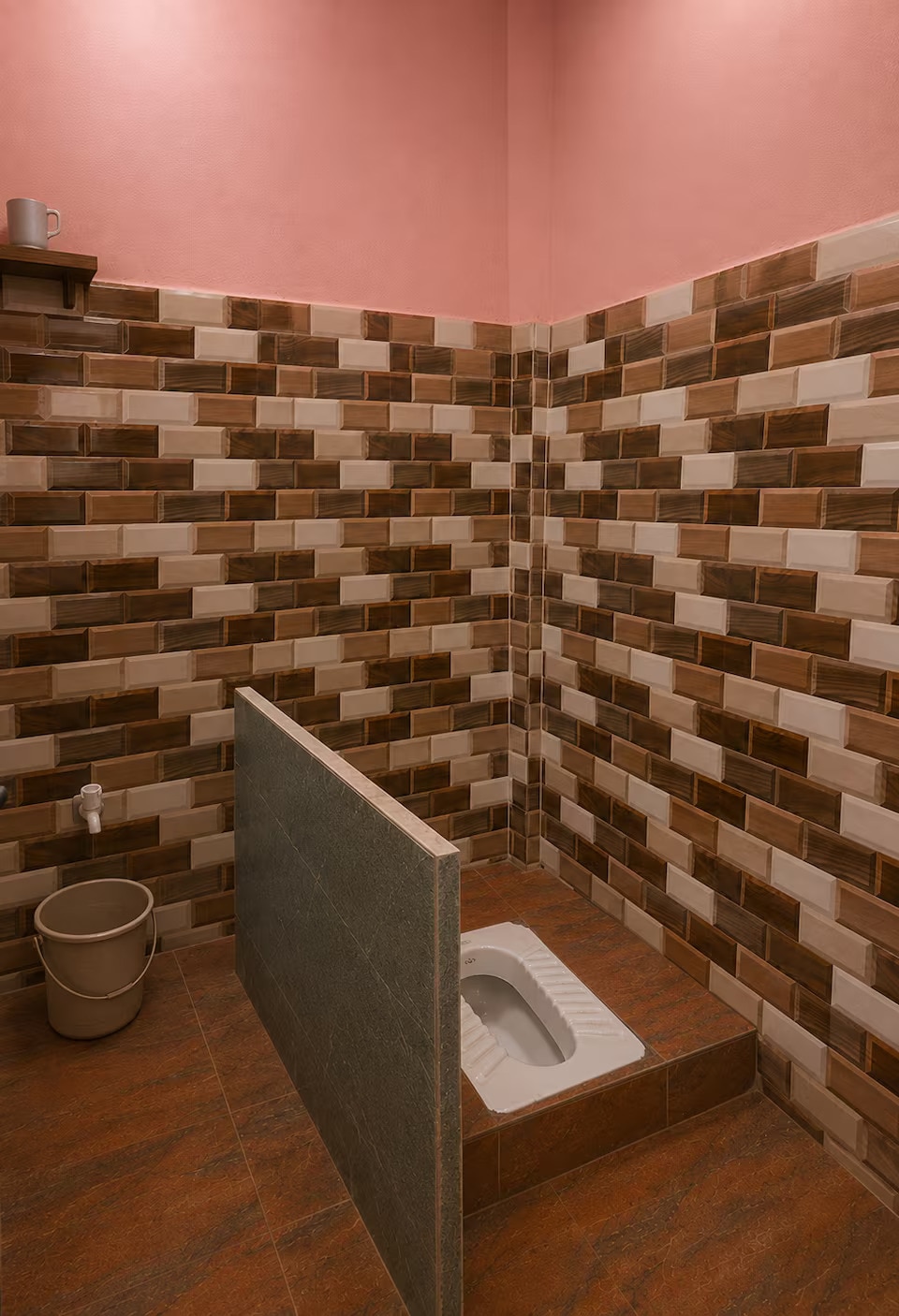 Shiv Ashray Homestay - 3 Minute from Gwalior Fort - Tap to explore photos