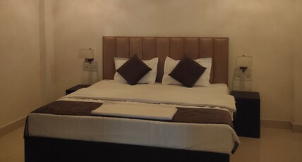 Rudraksh Paradise. Room Type - Delux King Room