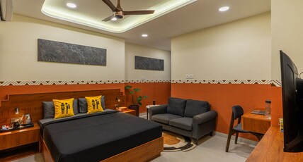 The Hosteller Indore Room Type - Deluxe Double Room