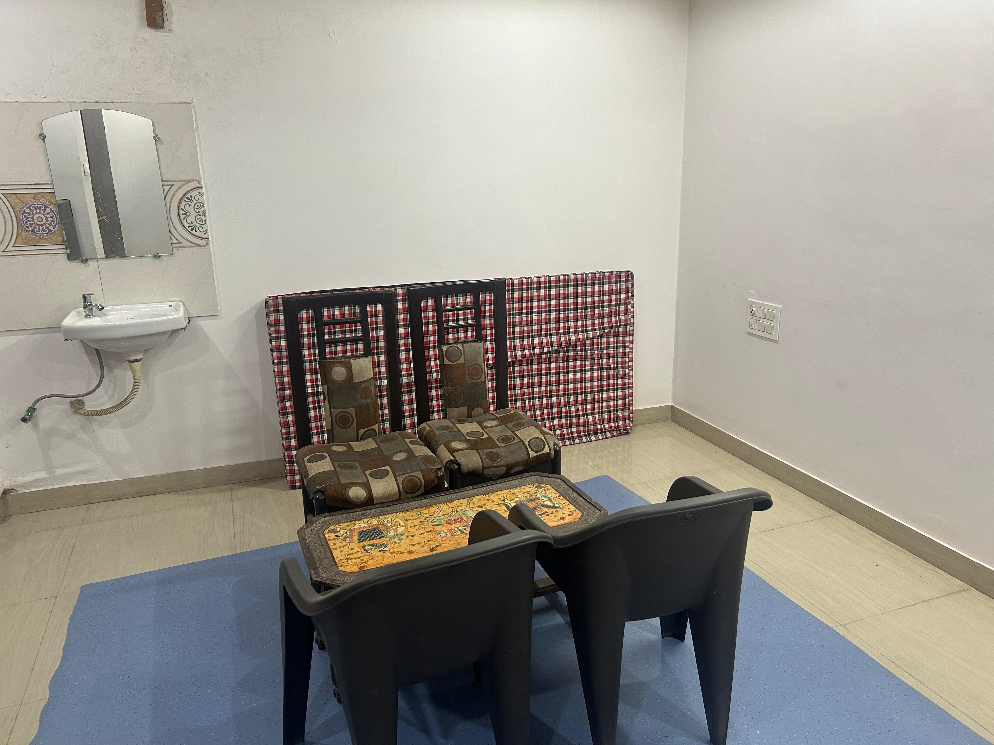 Karni Homestay Udaipur - Tap to explore photos