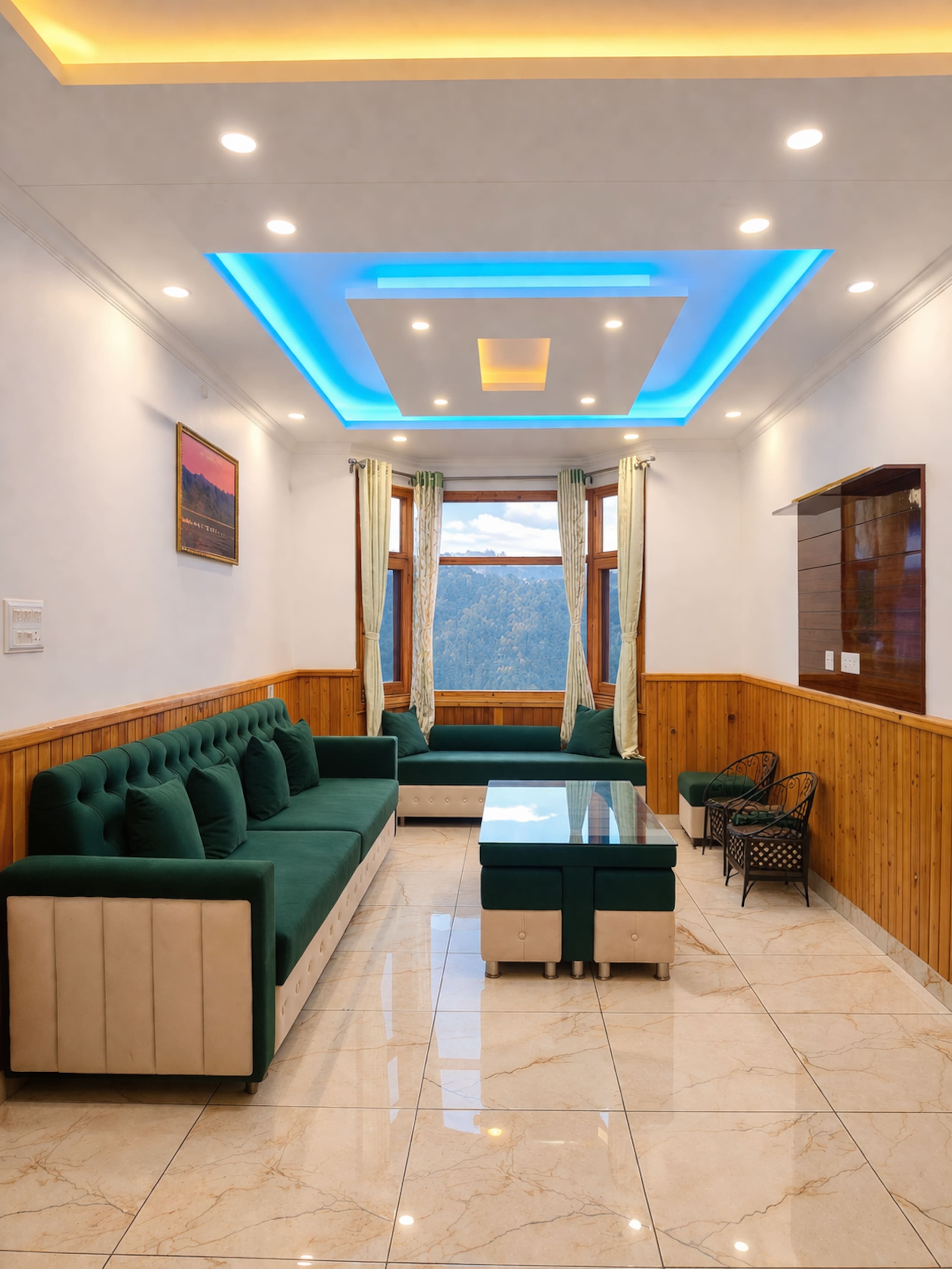 The Cedar Bliss 3bhk flat with Beautifull view - Tap to explore photos
