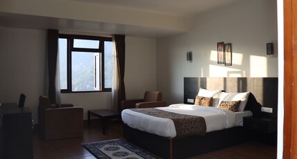 Bhumzang Hotel & Banquet Room Type - Family Room