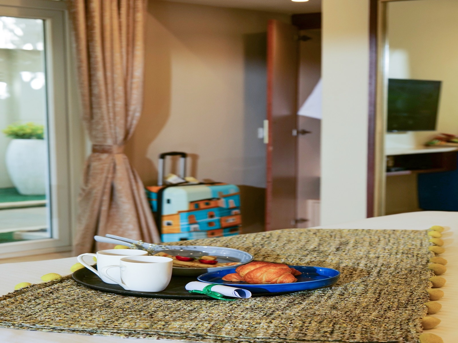 Estrela Do Mar Beach Resort - A Beach Property - Tap to explore photos