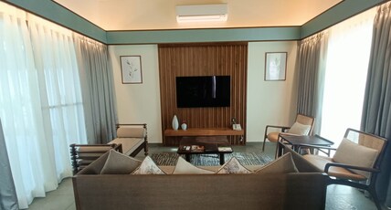 Golkonda Resorts and Spa - Financial District Room Type - Club Pool Villa