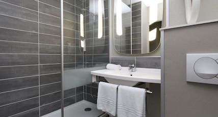 ibis Egletons Room Type - Standard Room with 1 double bed