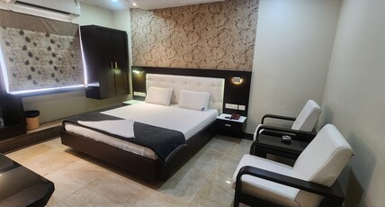 SRI VIJETHA ROYAL, Rajahmundry Room Type - NON AC STANDARD ROOM SRI VIJETHA ROYAL, Rajahmundry Room Type - NON AC STANDARD ROOM