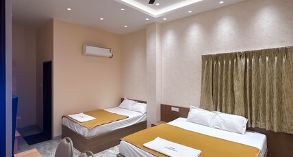 P.M.M Mahal Room Type - Deluxe Family Room With AC