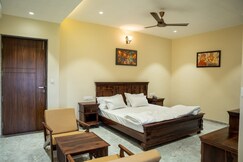 Shree Sawaibhoj Hotel and resort