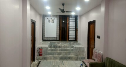 NANDAN GUEST HOUSE Room Type - DELUXE TRIPLE BED