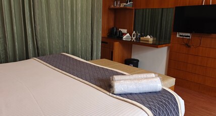 S R Private Residence, Mysore Room Type - Private Pool Suites
