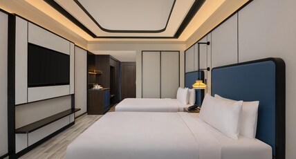 DoubleTree by Hilton Bengaluru Airport Room Type - Twin Executive Room