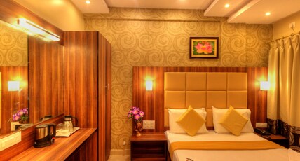 Hotel Aditya Room Type - Superior Room