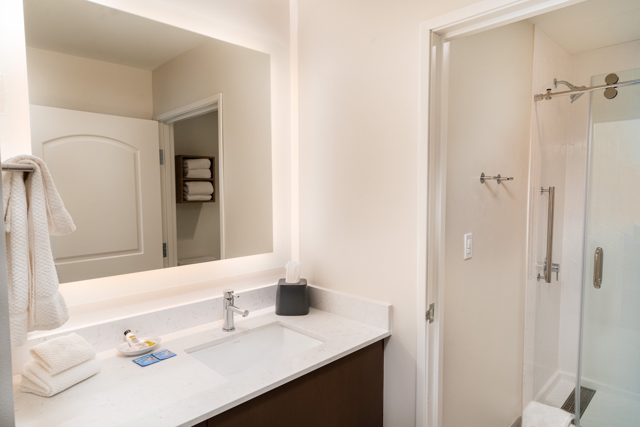 Staybridge Suites TEMECULA - WINE COUNTRY, an IHG hotel - Tap to explore photos