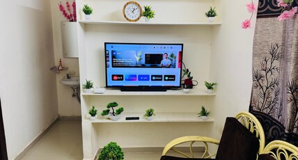 Projector Couple AC Kitchen Peace Privacy Room Type - Projector Couple AC Kitchen Peace Privacy