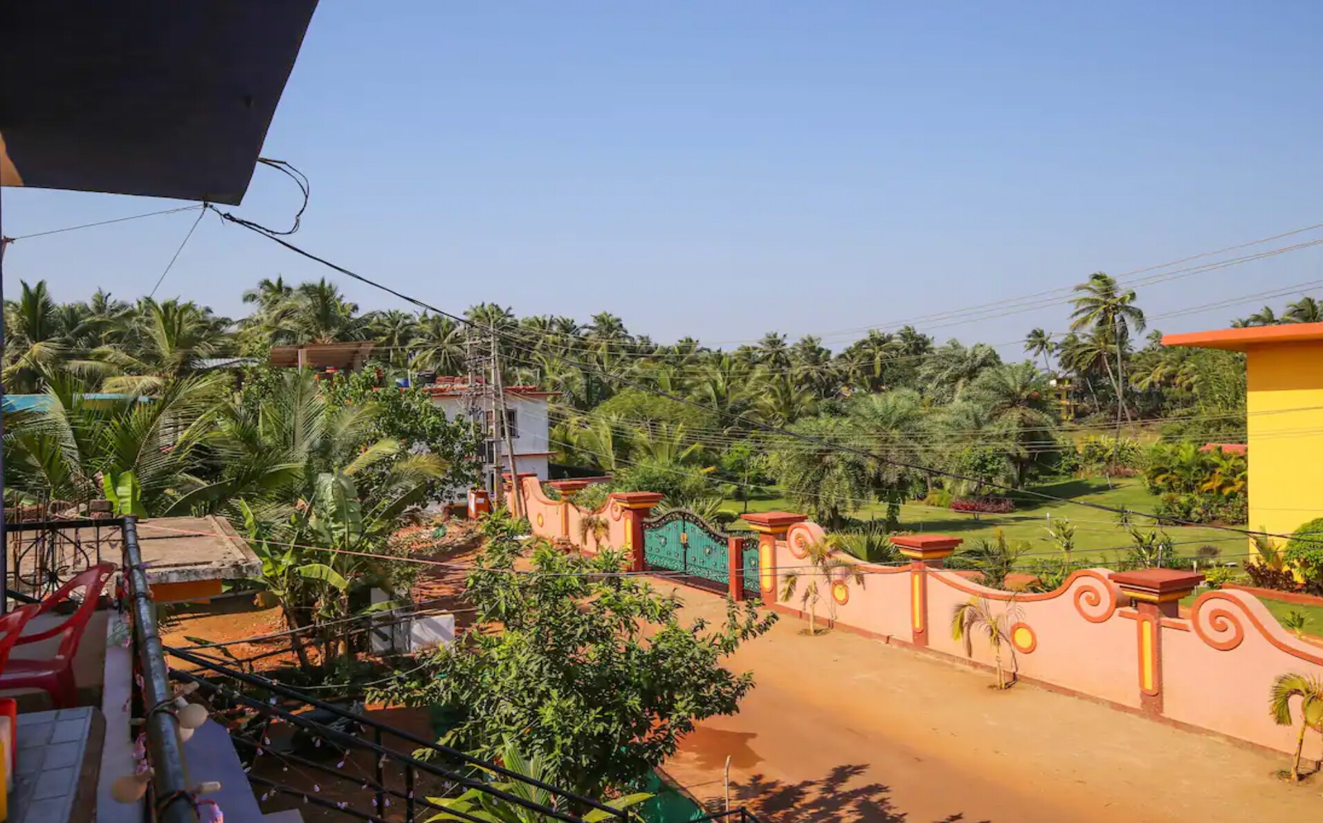 Brittos family appartments 2 BHK Ashvem Mandrem Goa - Tap to explore photos