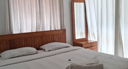 Le Mansion Suites Edappally Room Type - Deluxe AC Suite Le Mansion Suites Edappally Room Type - Deluxe AC Suite