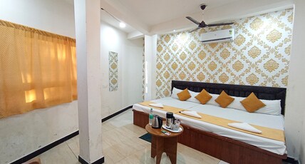 Hotel Shree Govind Room Type - Family Room