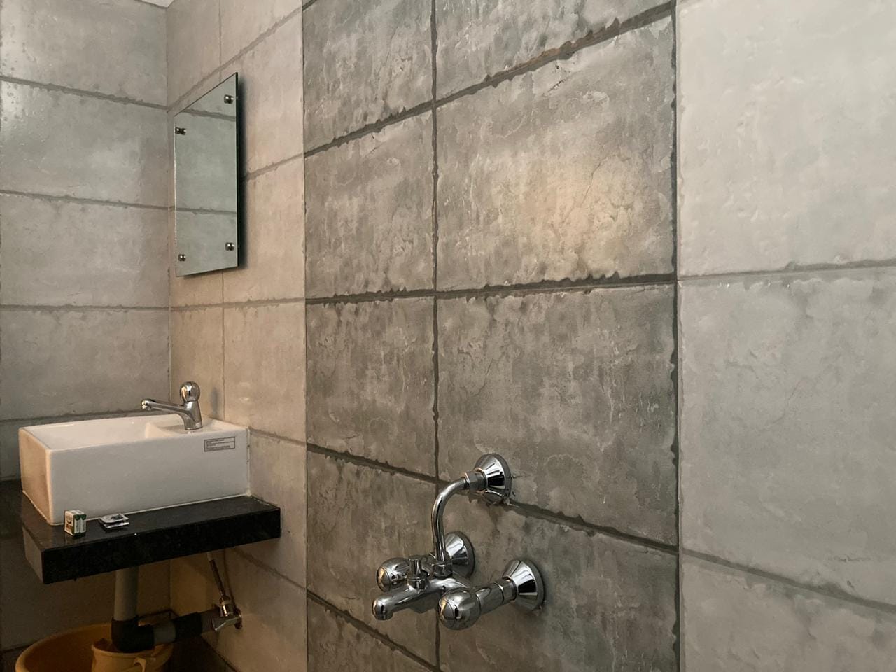 HOTEL CATNAP - Tap to explore photos