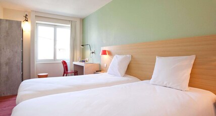 ibis Styles Le Puy-en-Velay Room Type - Standard Room with two single beds