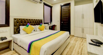 Hotel Surya Residency Room Type - Deluxe Room