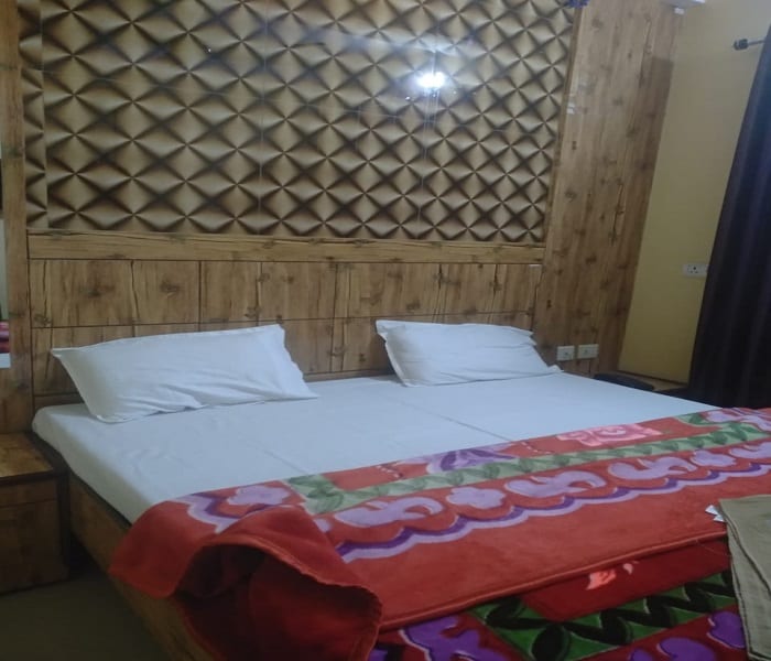 Hotel Satkar Inn - Tap to explore photos