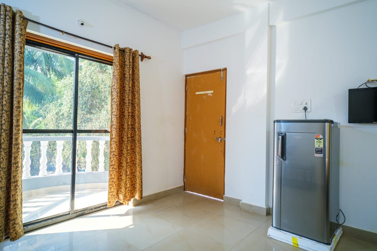 Suswesh Guest House Calangutee - Tap to explore photos