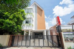 Collection O 2627 Ratamya Co-living