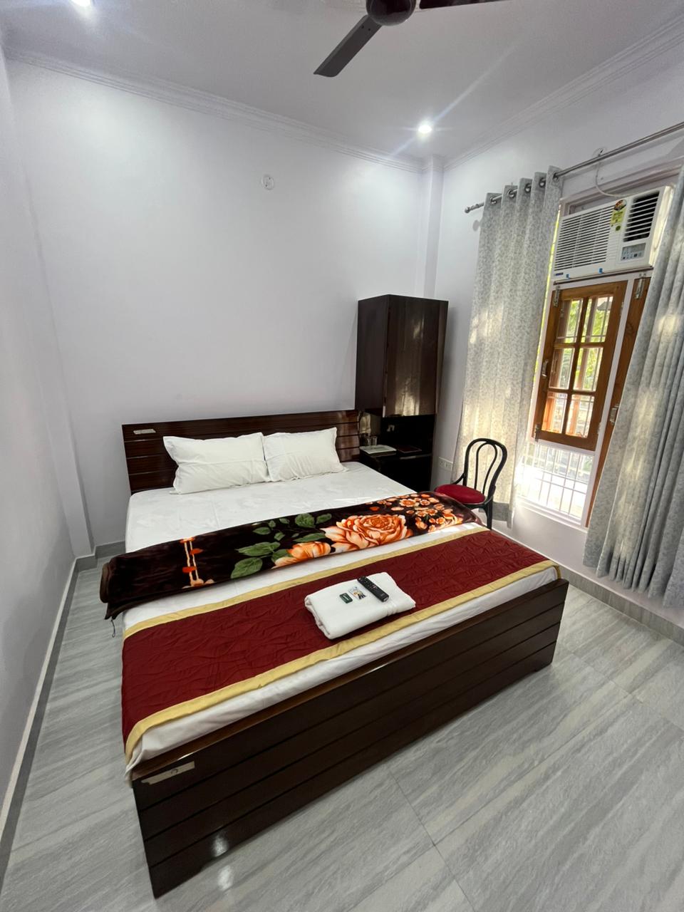 Rahi HomeStay B&B - Tap to explore photos