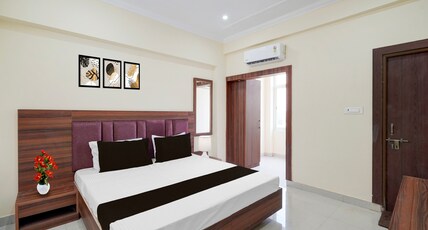 Collection O Ranipur - Dhaney Crossway Formerly Saroj Inn Room Type - Deluxe