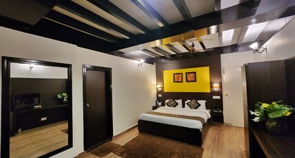 Hotel Sangeet Mall Road Shimla Room Type - Super Deluxe Room