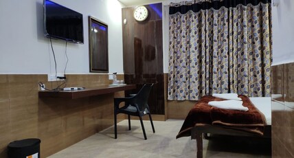 Hotel Sugam Room Type - Double Non A/c