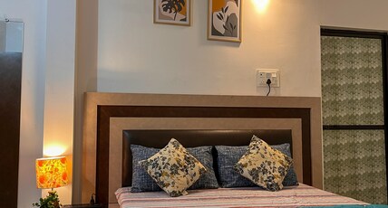 Arzu Homes Room Type - Moon by Arzu Homes(3 Bed room with 1 common hall)