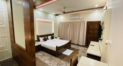 MPT Narmada Resort, Maheshwar (1 Min Walk to Narmada River) Room Type - AC Suite Room