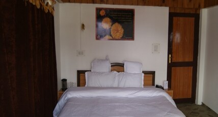 Hamdard Resort Room Type - Deluxe Room