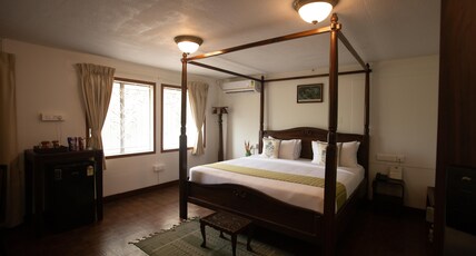 Akshaya bunglow CBE Room Type - The Club Suite
