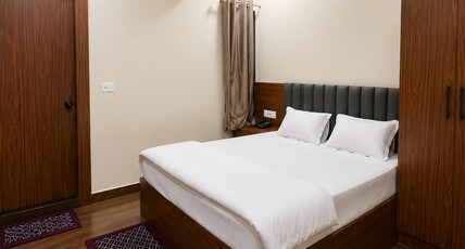 Hotel Ram Sadan Room Type - Deluxe Double Bed Room