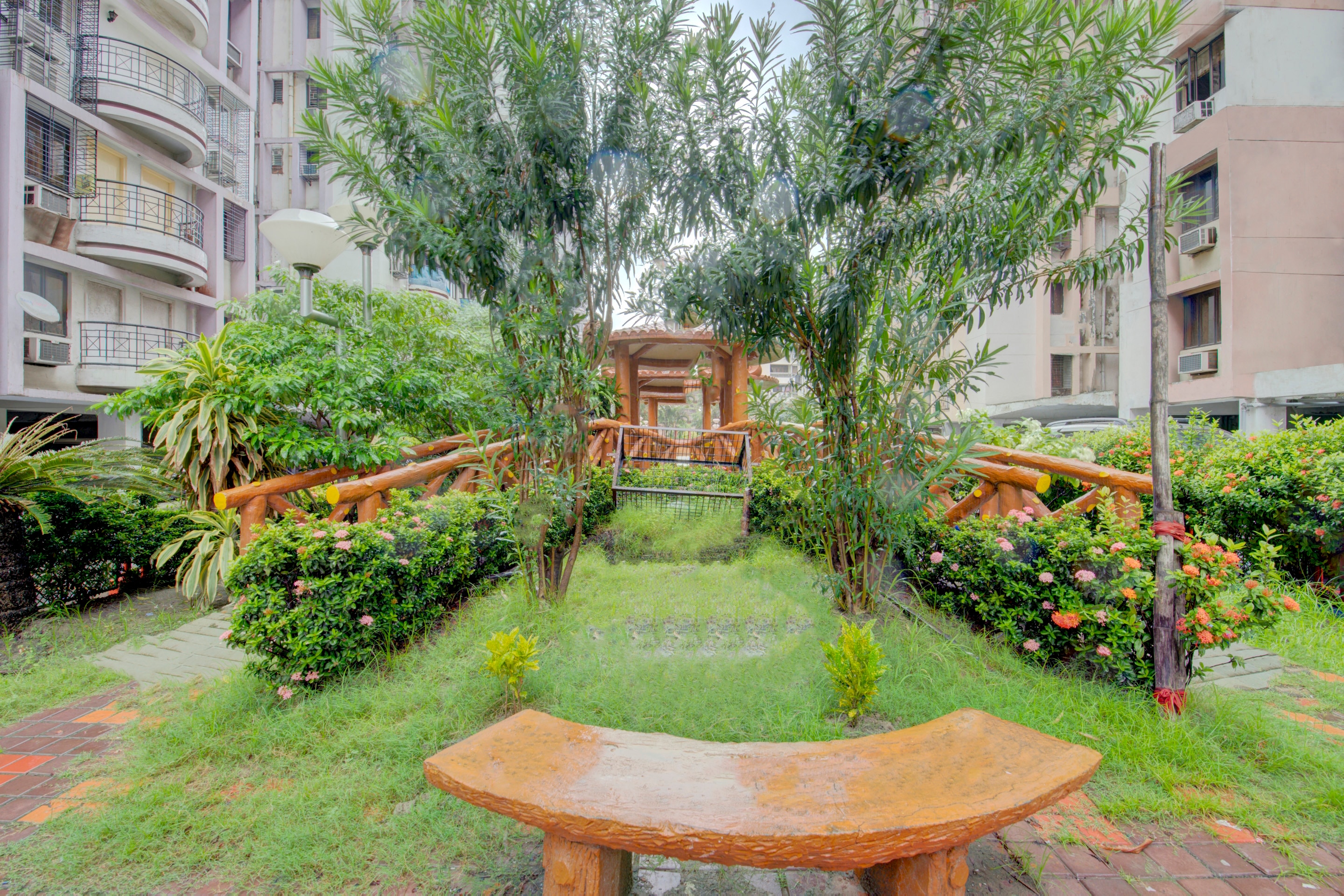 Mirchi Bite B6 - 904 Service Apartment-1 BHK Apartment - Tap to explore photos