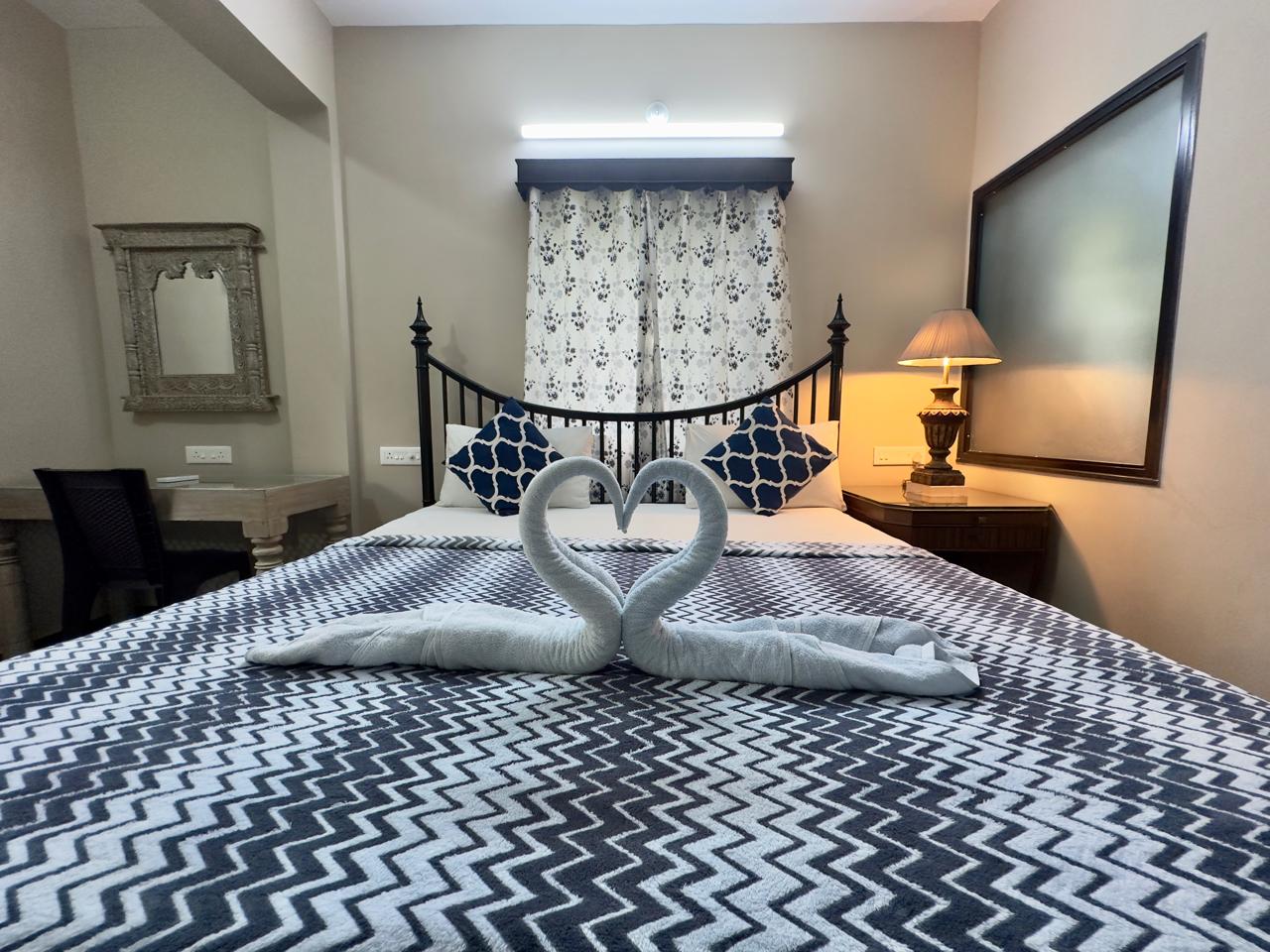 Coastal Comfort 2BHK Walk to the Beach - Tap to explore photos