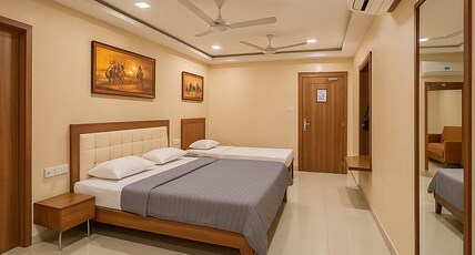 Stay Guru Park View Residency Room Type - Deluxe Triple Room
