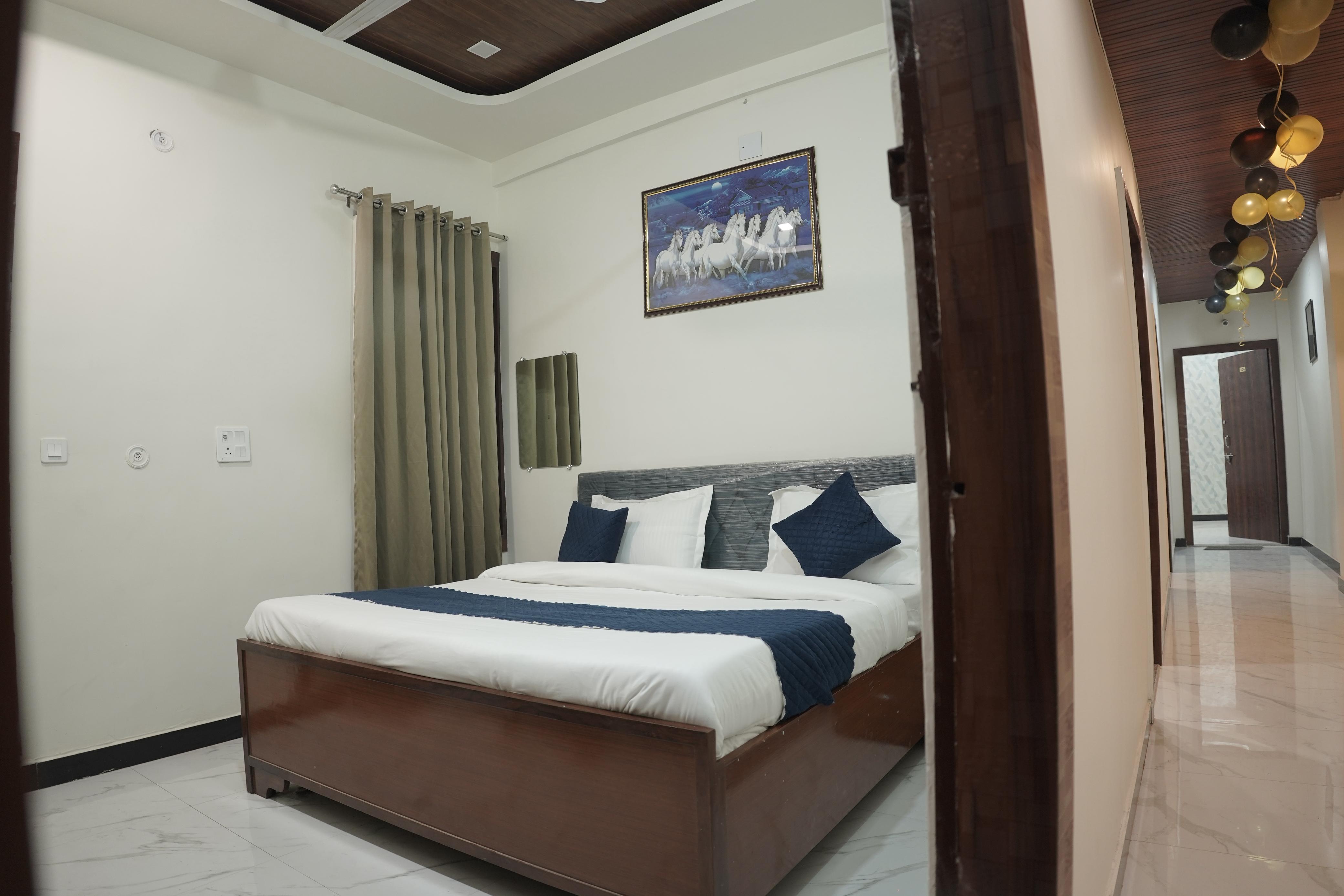 HOTEL AASHRAY - Tap to explore photos