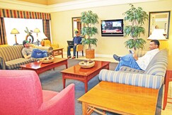 Hampton Inn & Suites-Atlanta Airport North-I-85