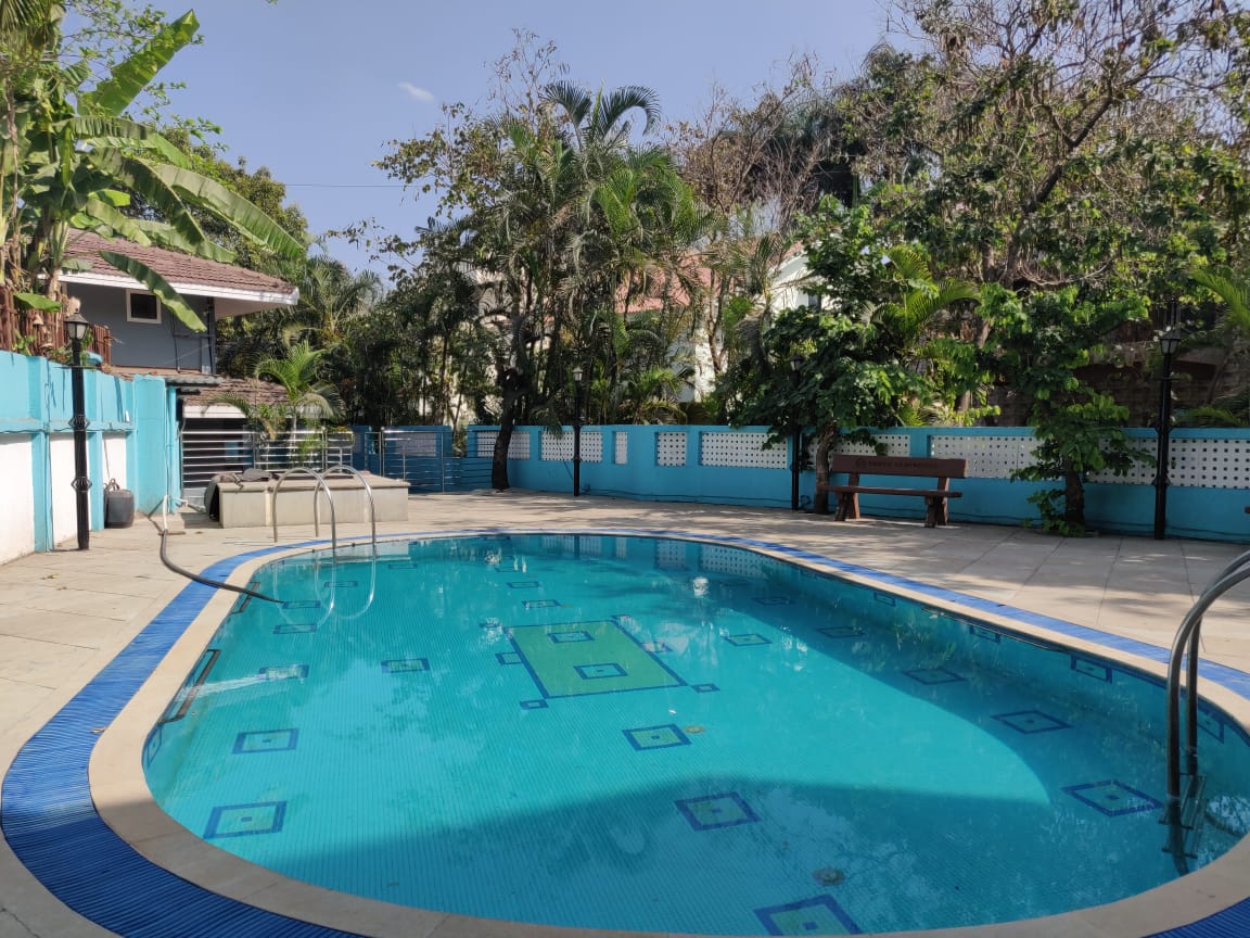 Sunstone Villa - 4 BHK with Pool & Canteen - Tap to explore photos